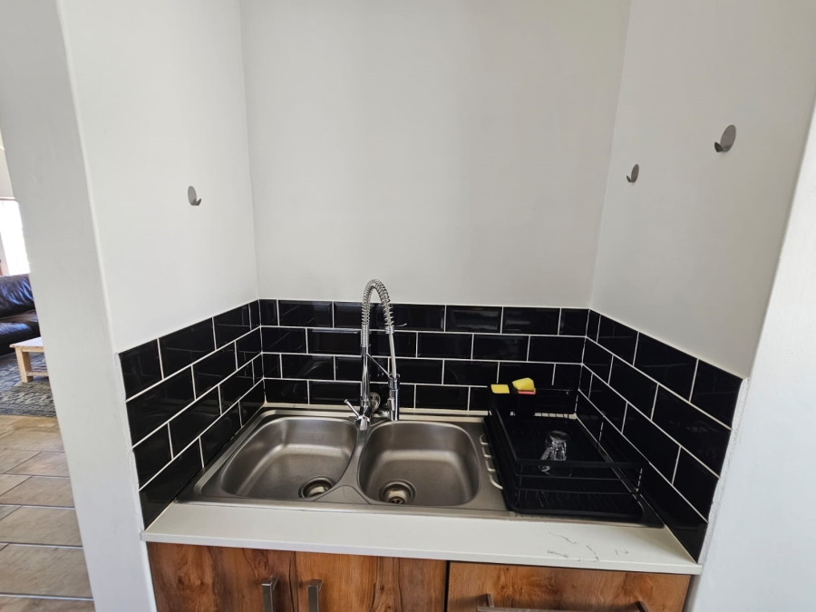 3 Bedroom Property for Sale in Britannia Bay Western Cape